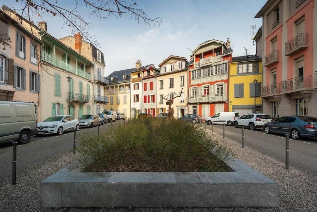 Terrasse, Jardin,, Appartement 80M², Vue Montagne, Wifi, Bureau Bagnères-de-Bigorre Εξωτερικό φωτογραφία
